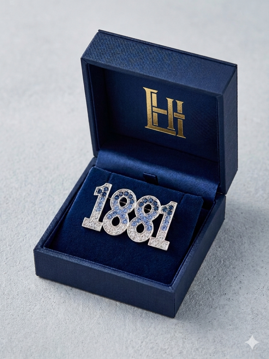 1881 Ombré Alumna Pin
