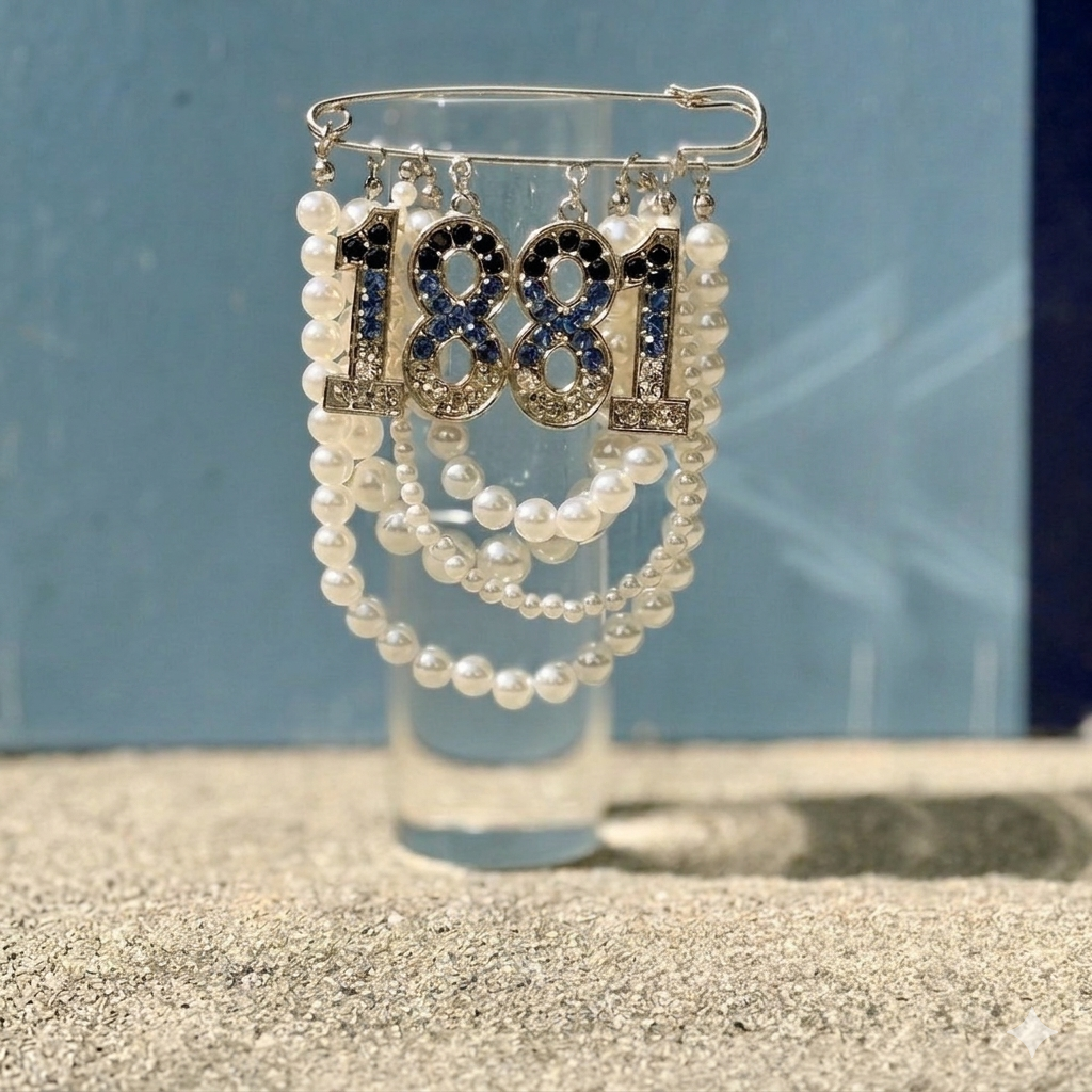 The Alumna - 1881 Pin