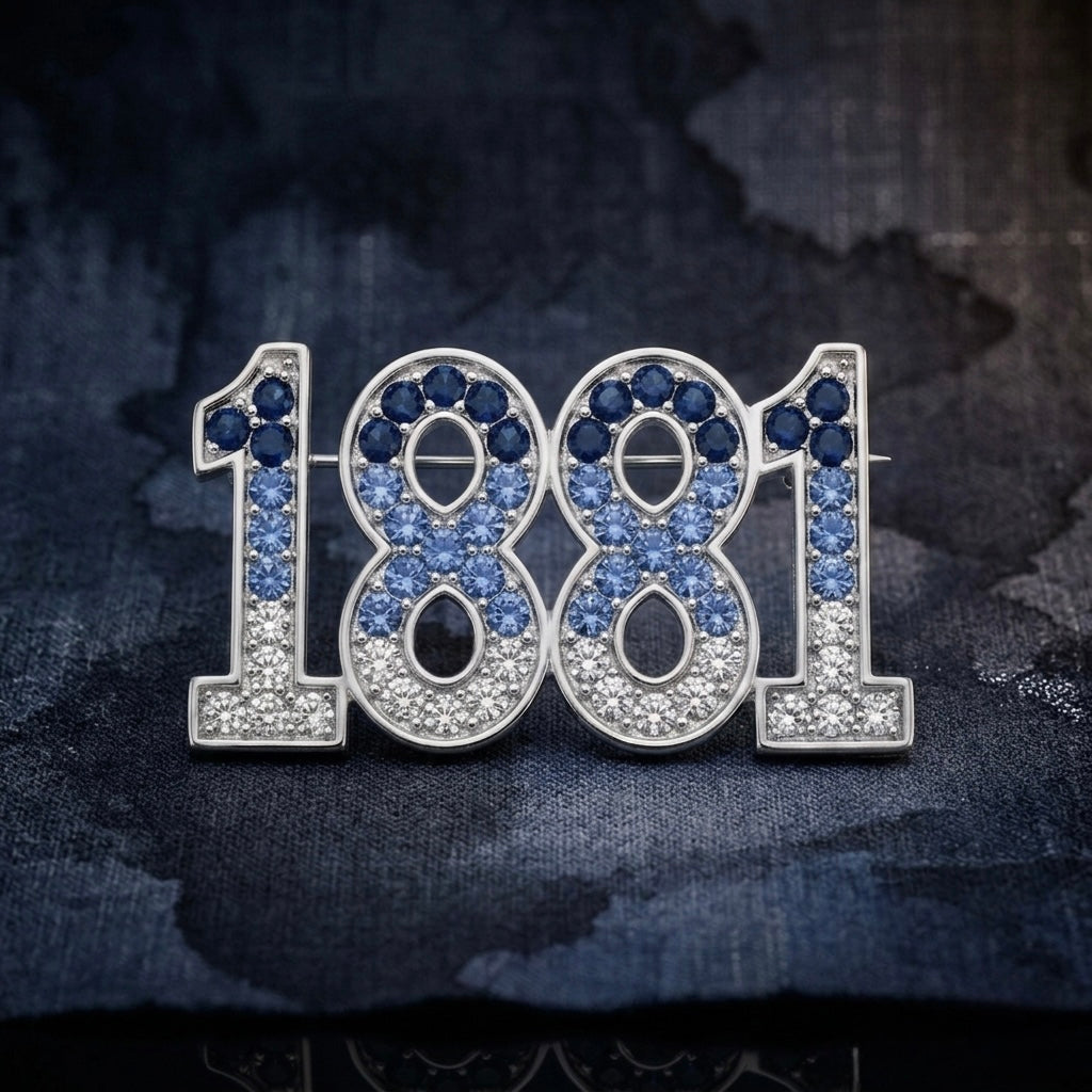 1881 Ombré Alumna Pin
